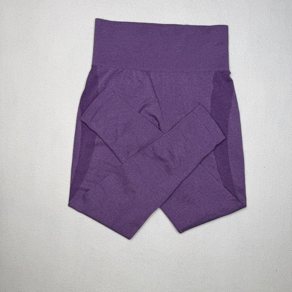 NVGTN Contour Seamless Leggings•Violet💜 - Picture 11 of 12